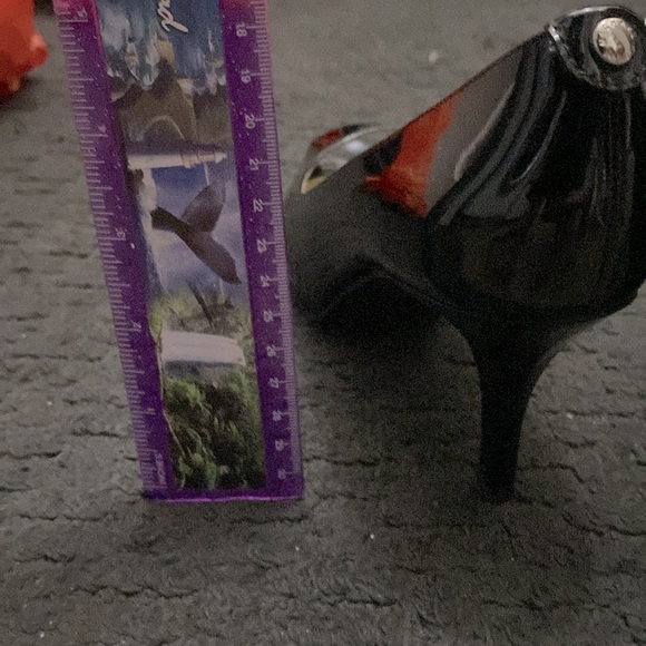 Michael Kors Black Heels - Picture 6 of 6